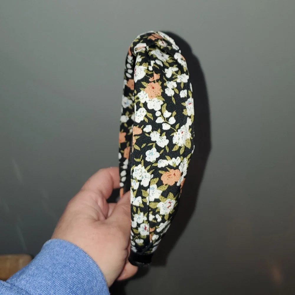 New handmade boutique floral top knot flexible wide headband - Picture 2 of 5